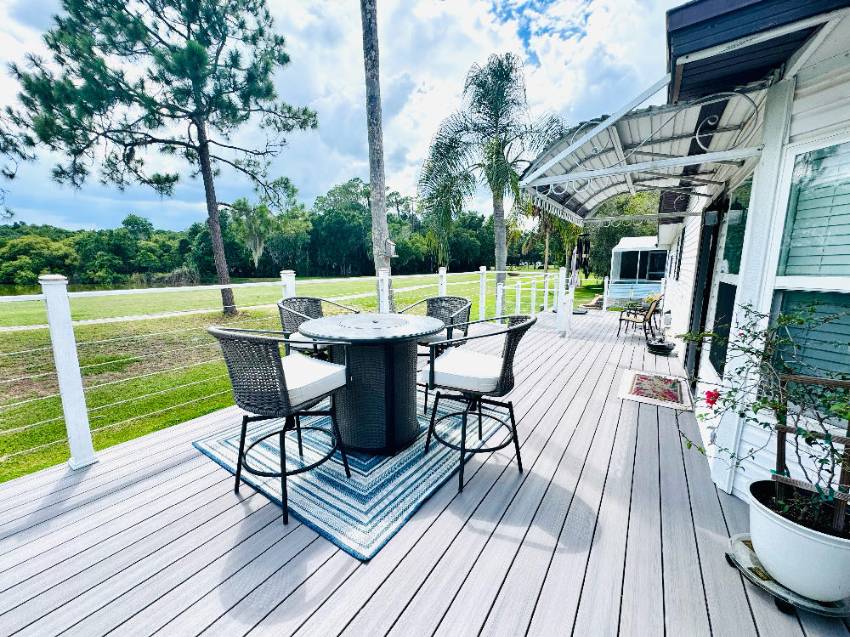 1374 Deverly Drive a Lakeland, FL Mobile or Manufactured Home for Sale